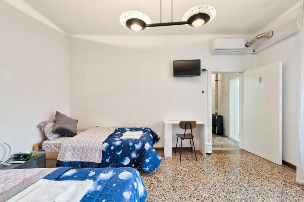 City Living Guest House Venice Местре Екстериор снимка